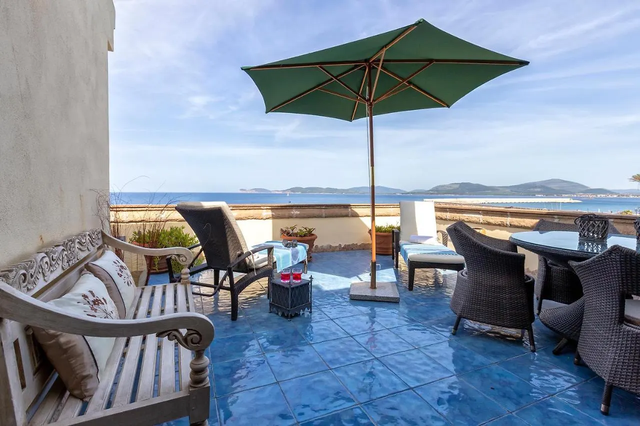 Sardinia Re - Blue Terrace Panoramic Sea View Apartment Alghero